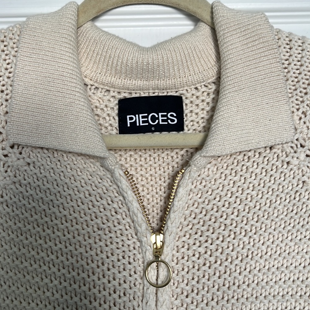 ASOS Cream Knit Cardigan - Picture 7 of 8
